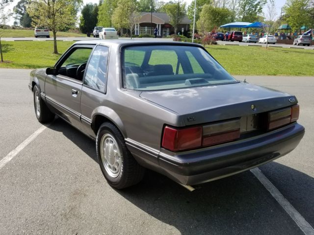 1990 Ford Mustang LX Coupe - photo 6