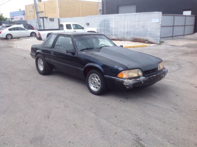 1990 Ford Mustang - photo 3