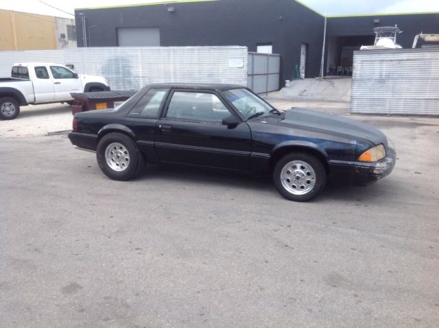 1990 Ford Mustang - photo 4