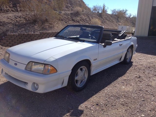 1990 Ford Mustang GT - photo 6