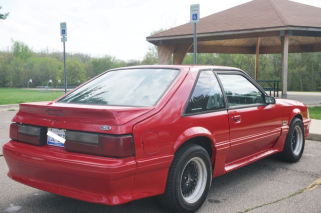 1990 Ford Mustang GT - photo 6
