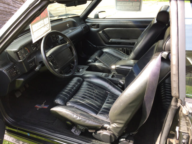 1990 Ford Mustang GT - photo 10