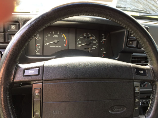 1990 Ford Mustang GT - photo 12