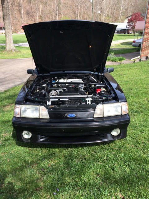 1990 Ford Mustang GT - photo 2