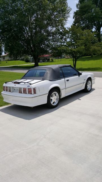 1990 Ford Mustang GT 25th Anniversary Edition - photo 12
