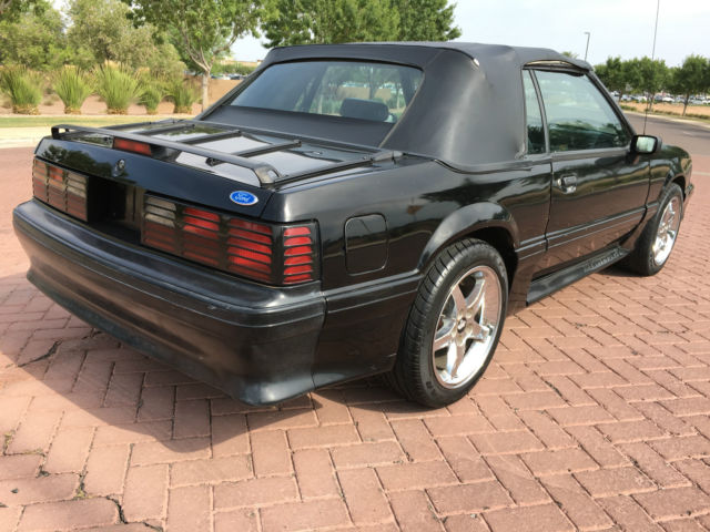 1990 Ford Mustang - photo 4