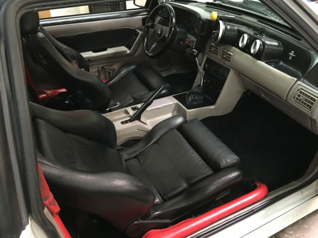 1990 Ford Mustang - photo 4