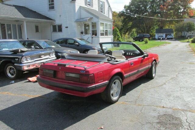 1990 Ford Mustang convertible - photo 5