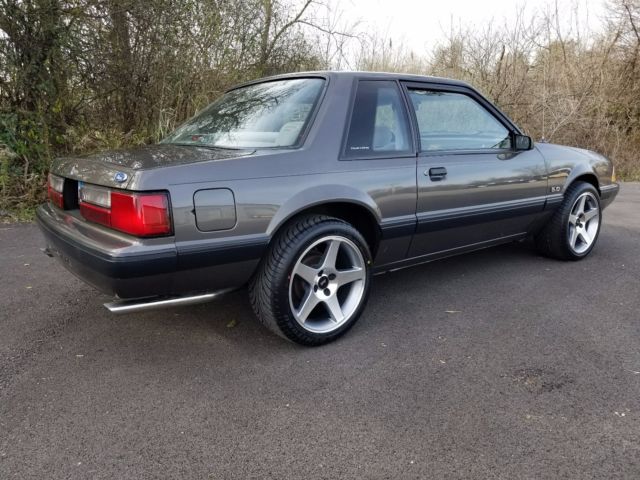 1990 Ford Mustang - photo 8