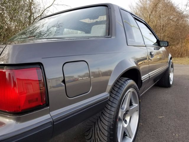 1990 Ford Mustang - photo 9