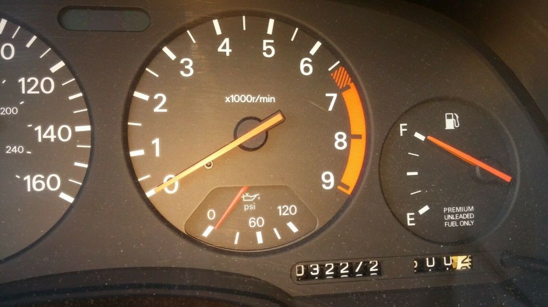 1990 Nissan 300ZX 2 door coupe - photo 3