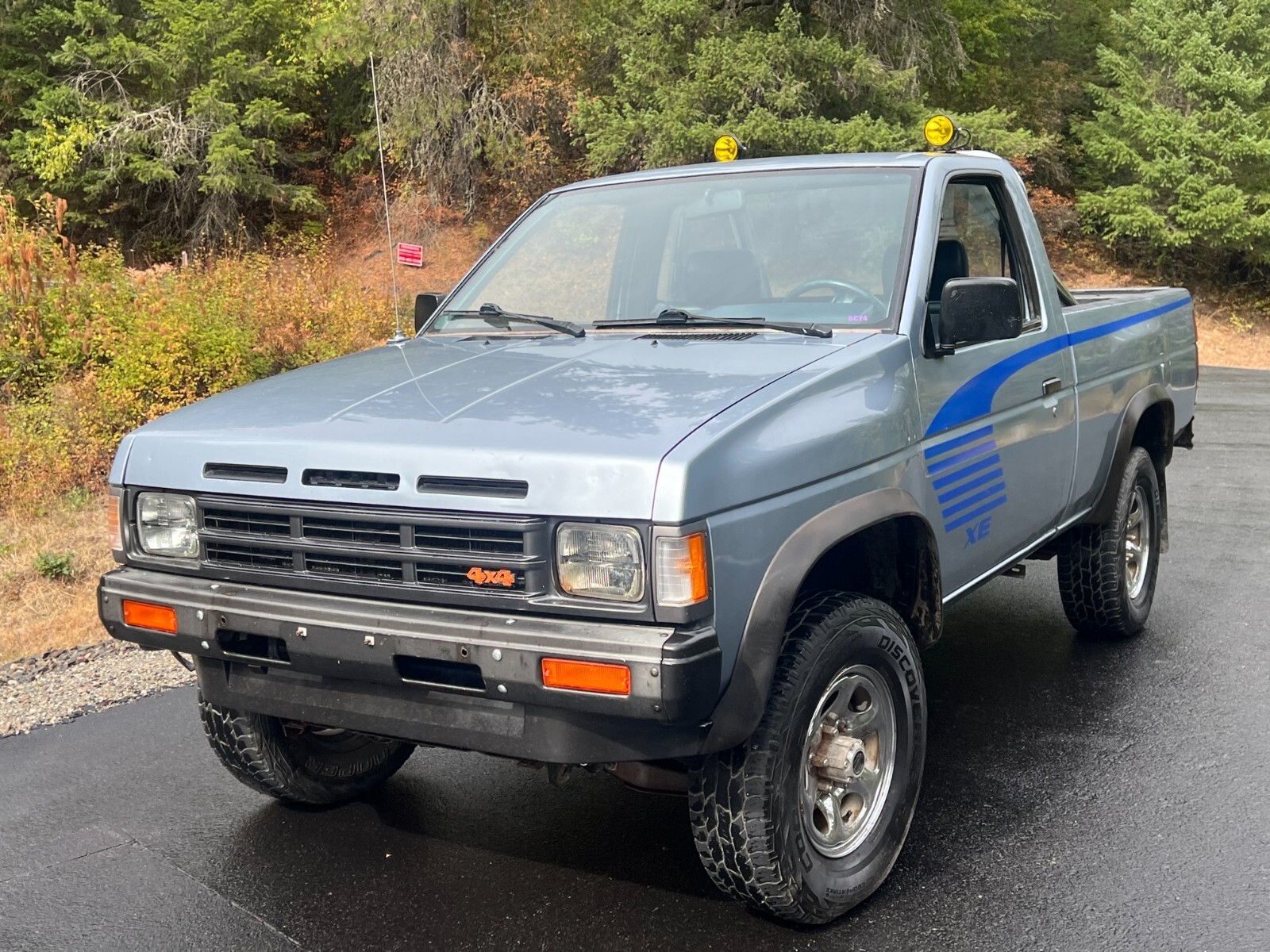 1990 Nissan D21 Hardbody Shortbed 5spd 4x4 Pickup 90K Orig Miles Daily Driver - photo 9