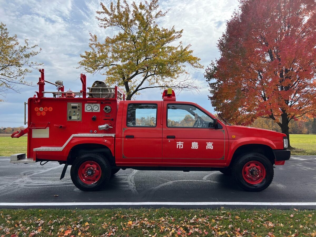 1990 Nissan D21 Fire Truck