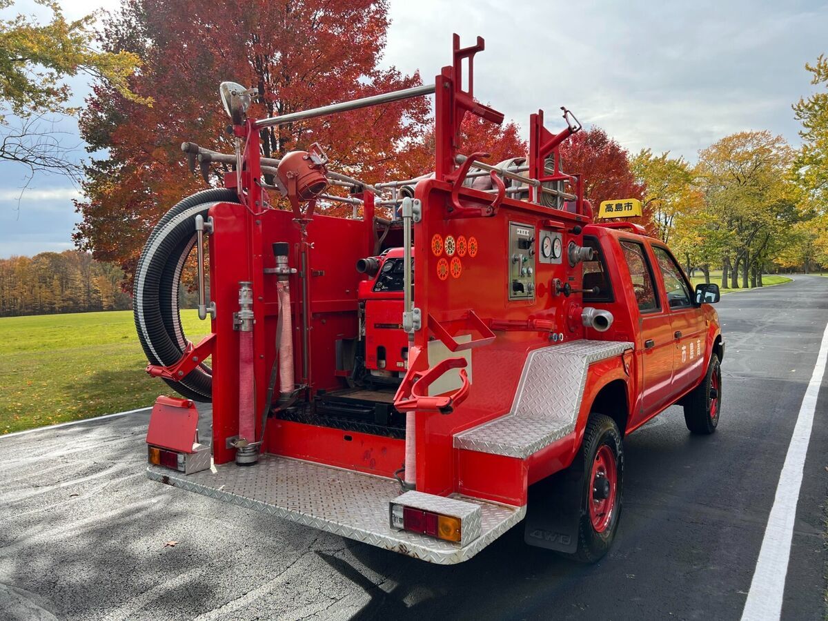 1990 Nissan D21 Fire Truck - photo 13