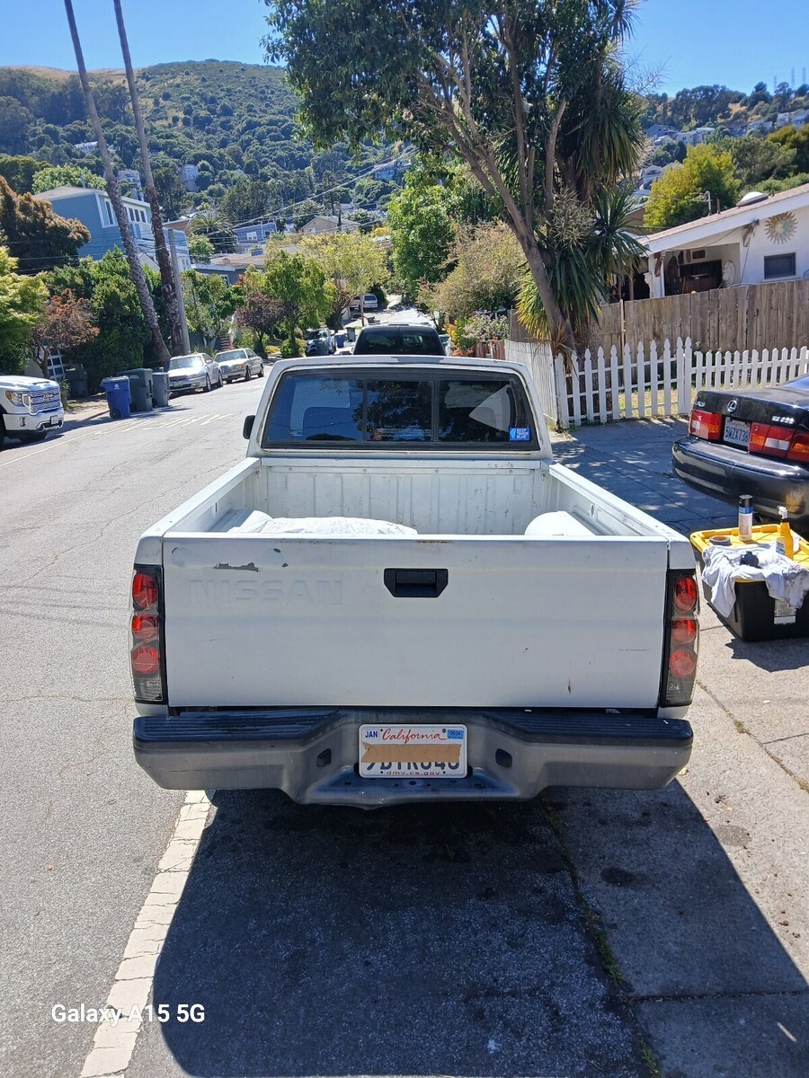 1990 Nissan D21 SHORT BED - photo 5