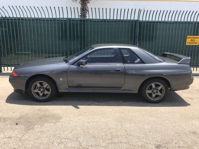 1990 Nissan GT-R - photo 2