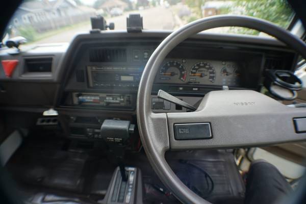 1990 Nissan Other high top camper - photo 10