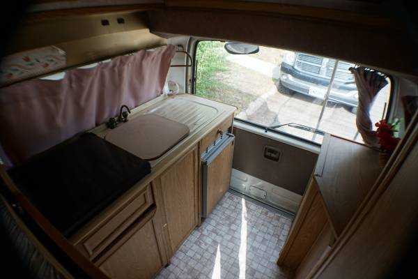 1990 Nissan Other high top camper - photo 7