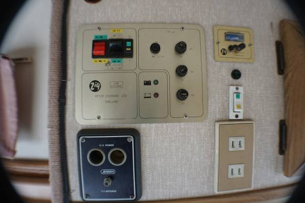 1990 Nissan Other high top camper - photo 8