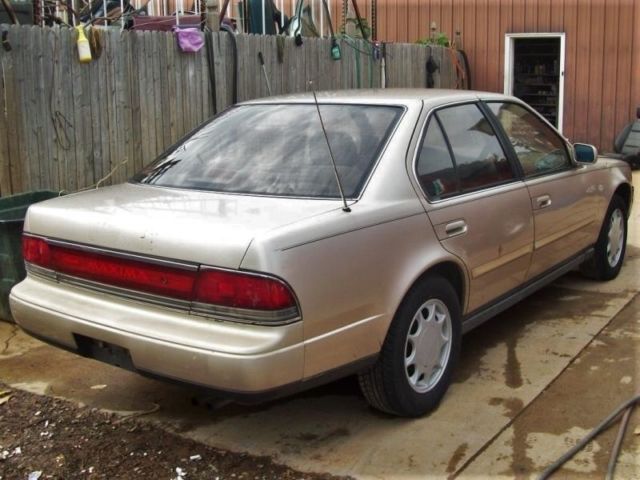 1990 Nissan Maxima GXE - photo 4