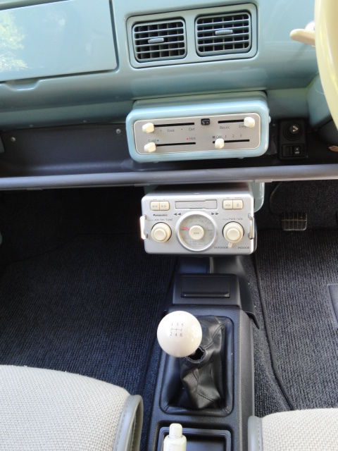 1990 Nissan Other - photo 3