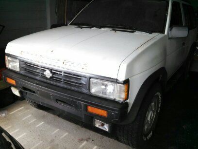 1990 Nissan Pathfinder - photo 2