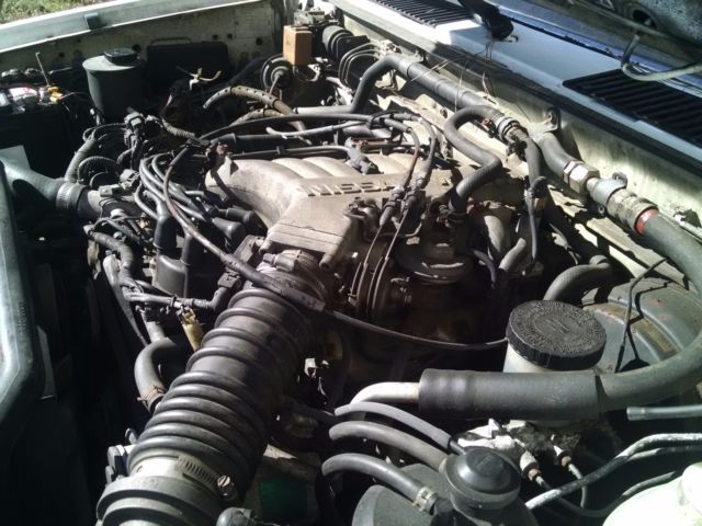 1990 Nissan Pathfinder - photo 13