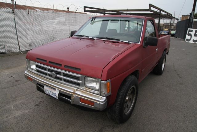 1990 Nissan Pickup 4-Speed Manual 4 Cylinder NO RESERVE 1990 Nissan Other Pickups Short Bed Regular Cab 2WD