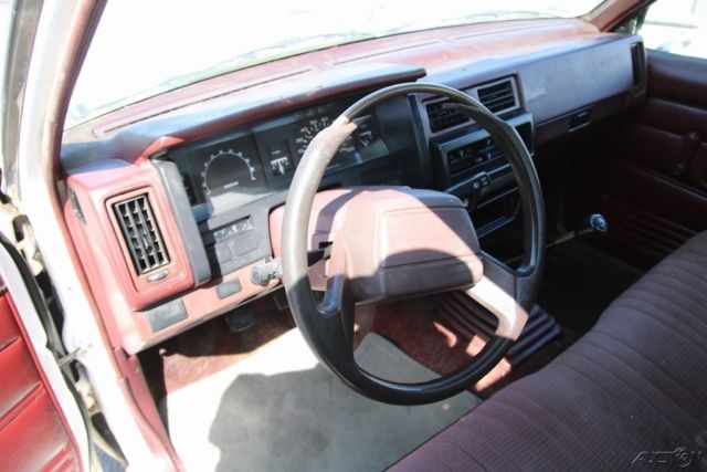1990 Nissan Truck V6 - photo 11