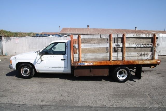 1990 Nissan Truck V6 - photo 2