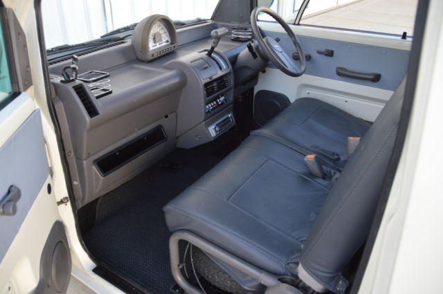 1990 Nissan Other S-Cargo - photo 4