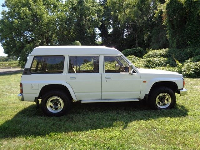 1980 Nissan SAFARI 4X4 SAFARI 4X4 DIESEL - photo 4