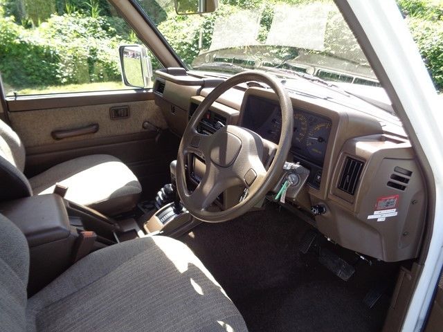 1980 Nissan SAFARI 4X4 SAFARI 4X4 DIESEL - photo 9