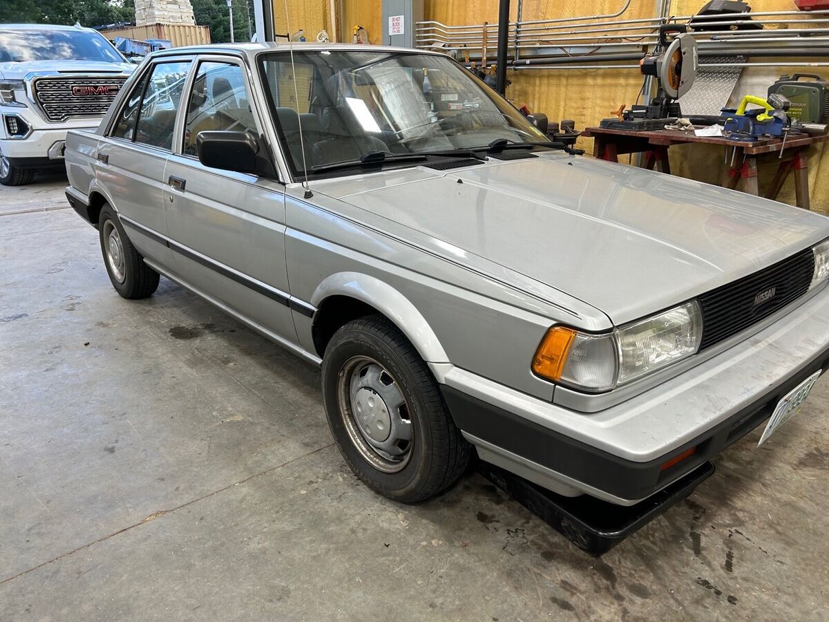 1990 Nissan Sentra - photo 2
