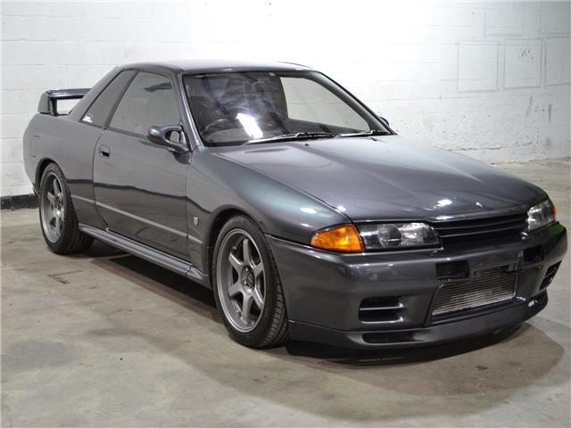 1990 Nissan GT-R -- - photo 3
