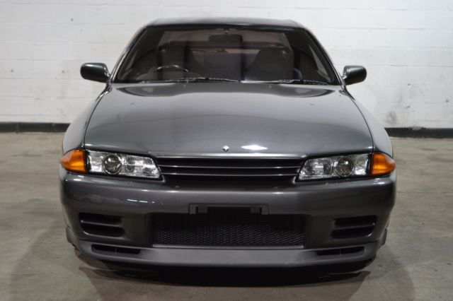 1990 Nissan GT-R -- - photo 2