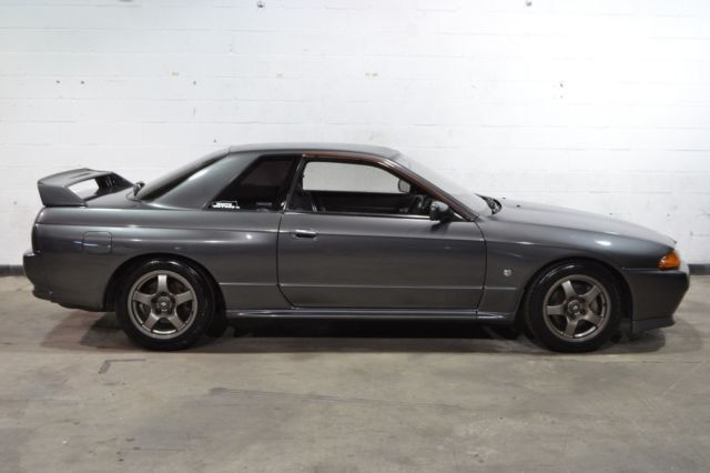 1990 Nissan GT-R -- - photo 4