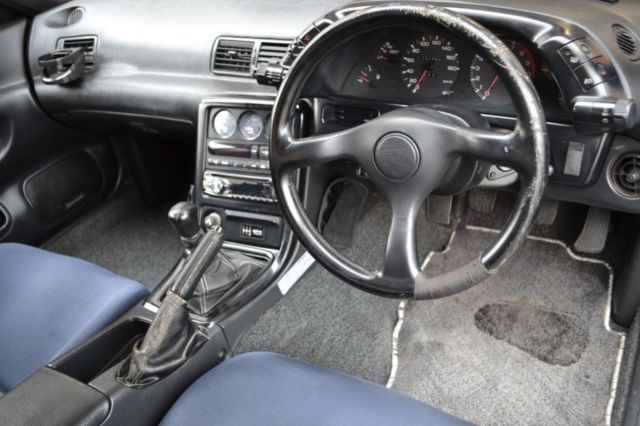 1990 Nissan GT-R -- - photo 9