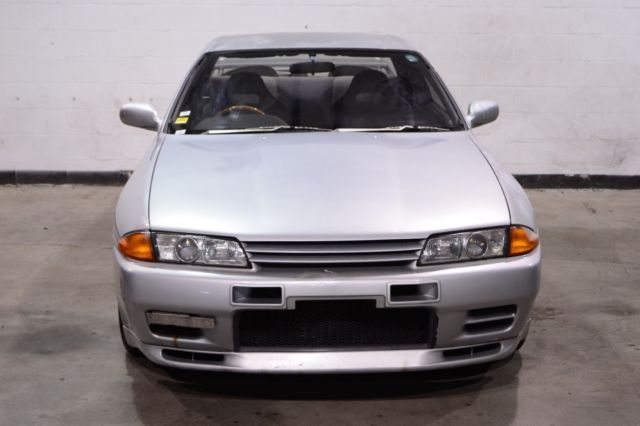 1990 Nissan GT-R - photo 2