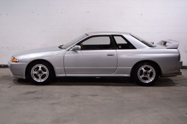 1990 Nissan GT-R - photo 8
