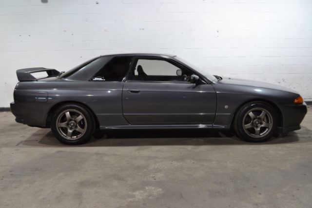 1990 Nissan GT-R -- - photo 4