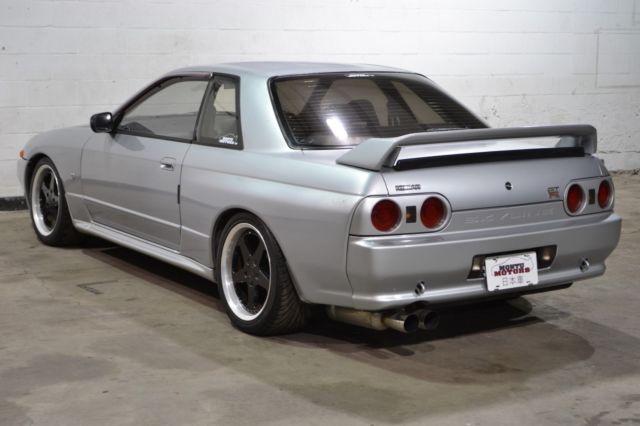 1990 Nissan GT-R -- - photo 8