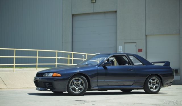 1990 Nissan GT-R - photo 2