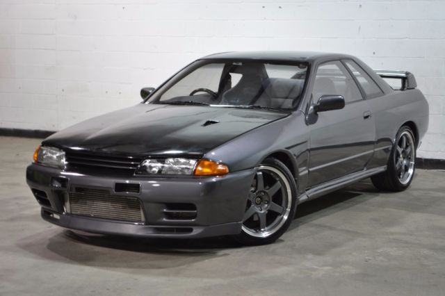 1990 Nissan Skyline GT-R -- Gun Metal Grey - RB26DETT - 5 Speed - 61,205 miles 1990 Nissan GT-R R32 GT-R