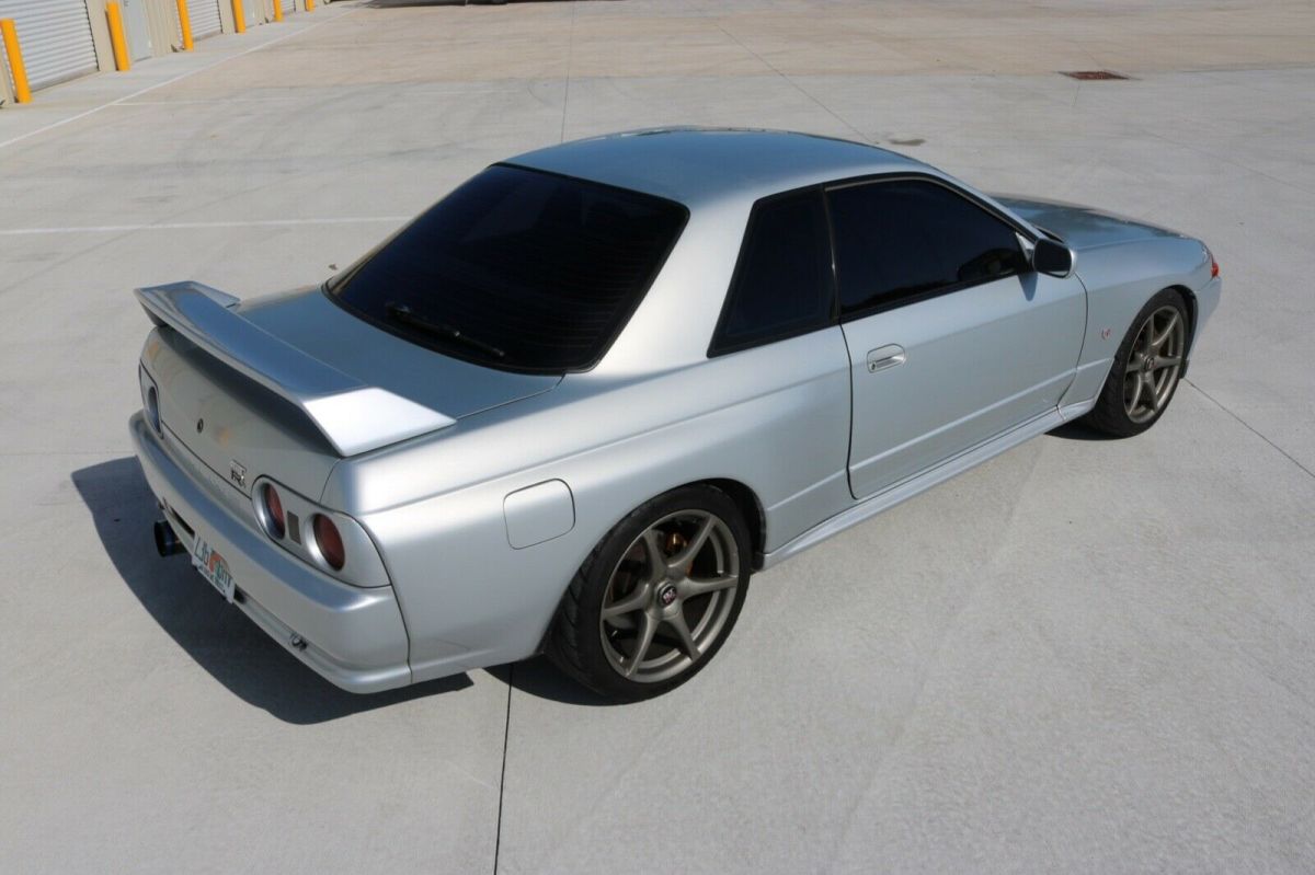 1990 NISSAN SKYLINE GTR 59k miles & Rust Free 1990 Nissan GT-R