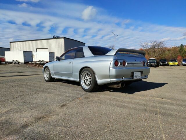 1990 Nissan GT-R - photo 2