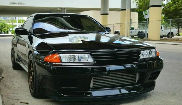 1990 Nissan GT-R - photo 2