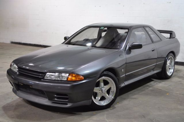 1990 Nissan Skyline GTR - Gun Metal Grey RB26DETT - 5 Speed - 14,540 miles 1990 Nissan GT-R GTR