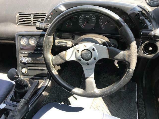 1990 Nissan GT-R -- - photo 11