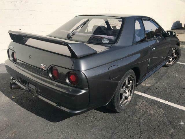 1990 Nissan GT-R -- - photo 7